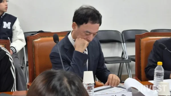 Moon Gyeong-ho, head of the Income Tax Division at the Ministry of Finance and Economy (Photo = Hwang Hwan-yeol)